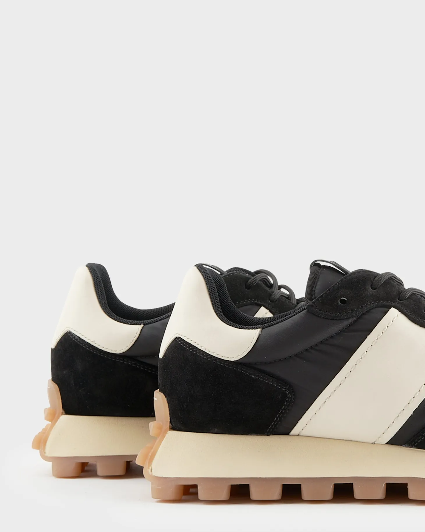 Black And Beige Suede And Fabric 1T Sneakers